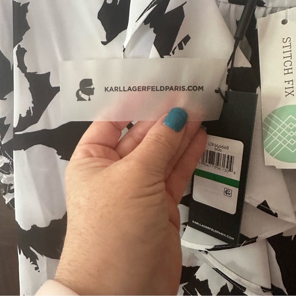 Karl Lagerfeld Paris Kindra‎ Ruffle Front Short Sleeve Blouse Large NWT - Picture 7 of 14